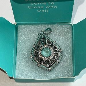 Origami Owl Moroccan Locket Pendant (CHAIN & CHARMS) NOT INCLUDED IN SALE